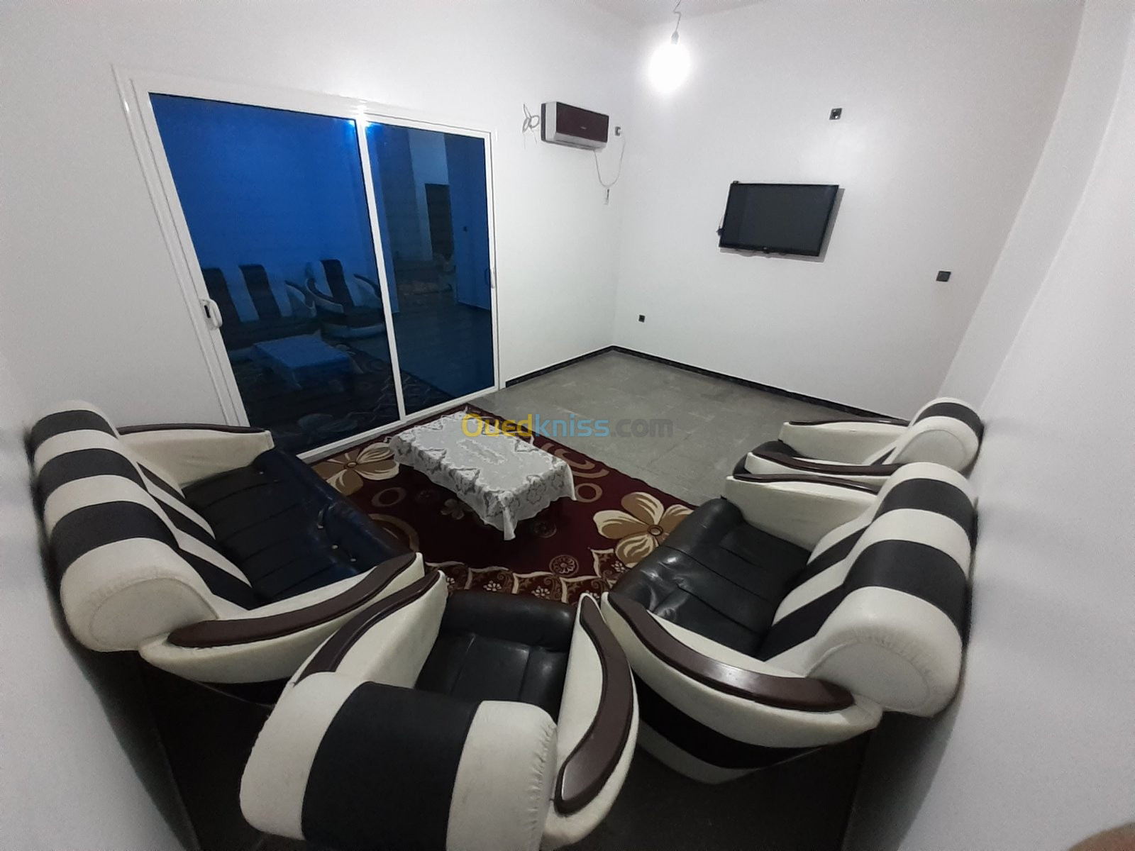 Location vacances Niveau De Villa F3 Skikda El marsa