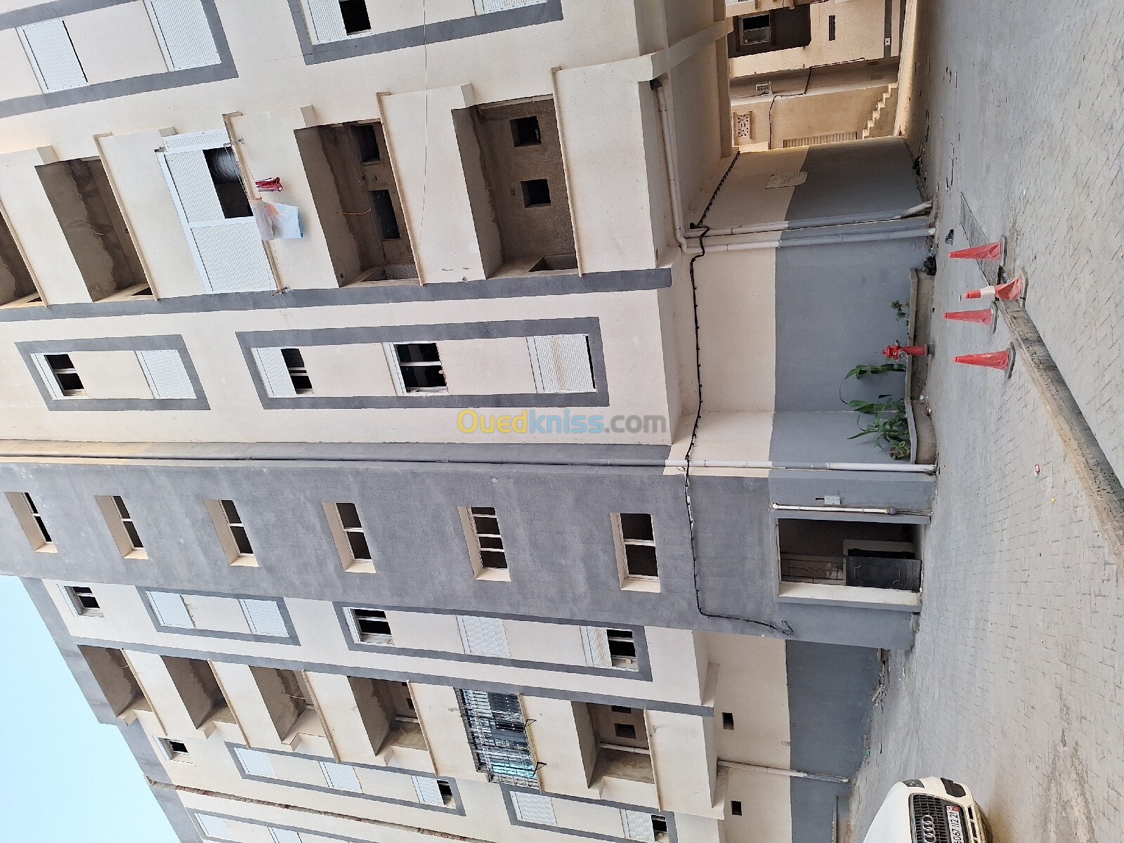 Vente Appartement F4 Skikda Ramdane djamel