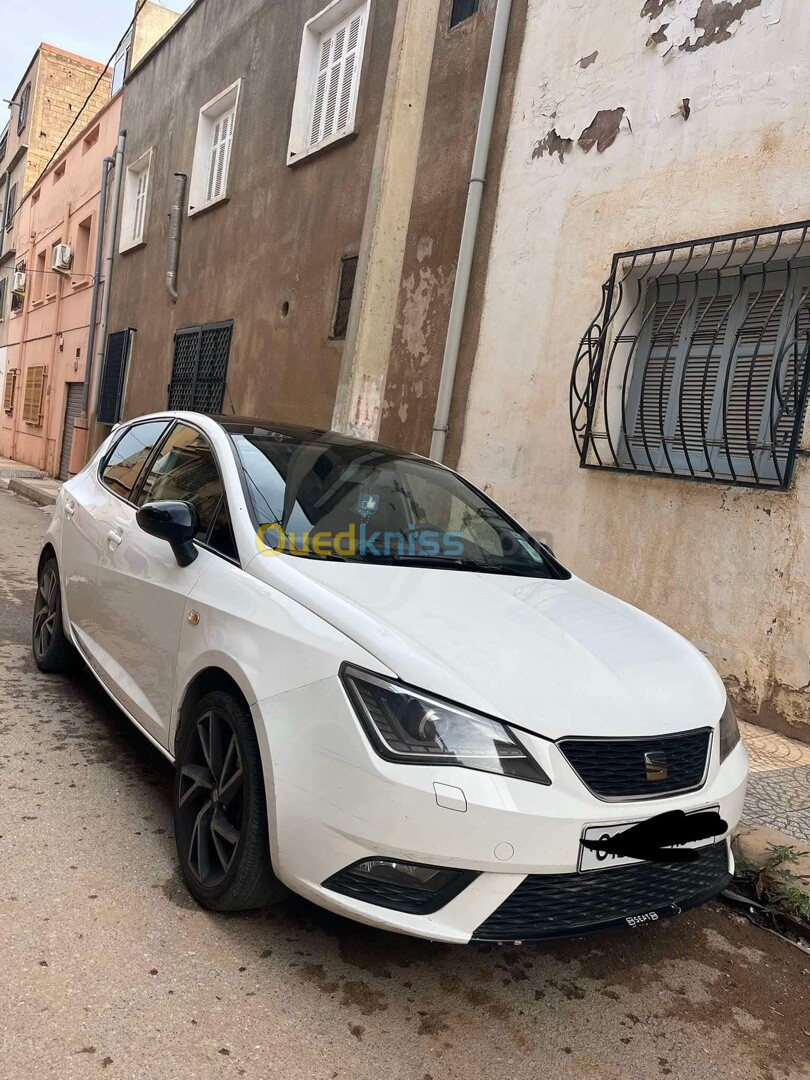 Seat Ibiza 2015 Black Line