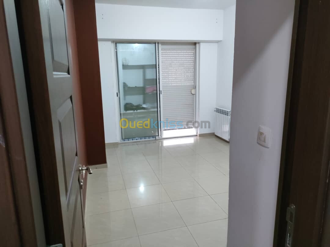 Location Appartement F4 Oran Bir el djir