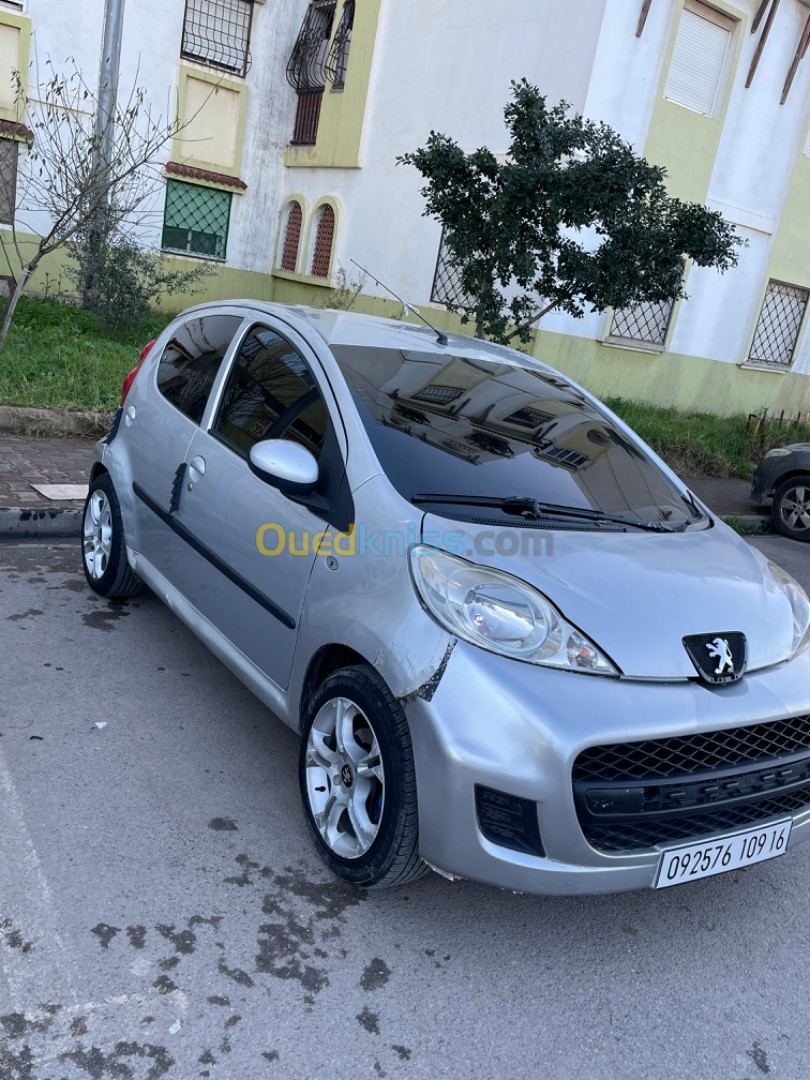 Peugeot 107 2009 107