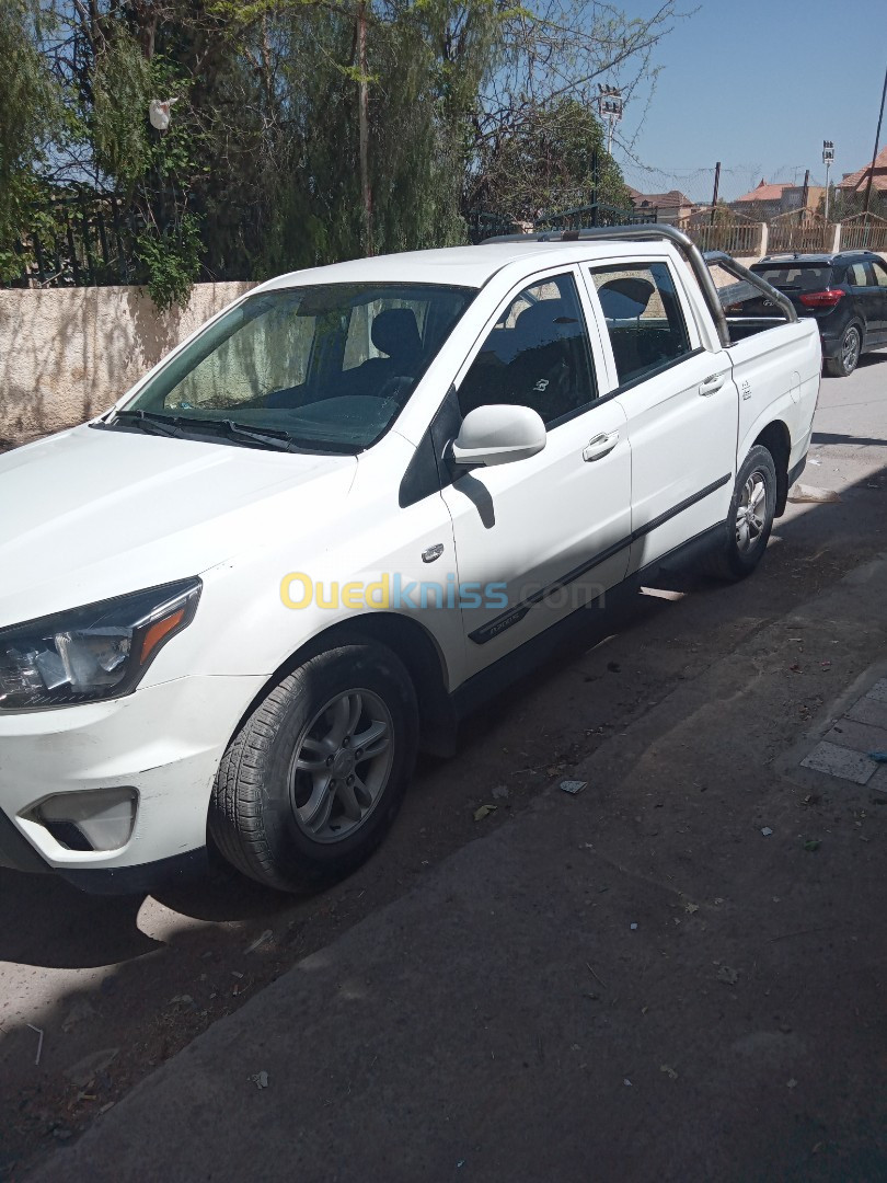 SsangYong Korando sport 2015 