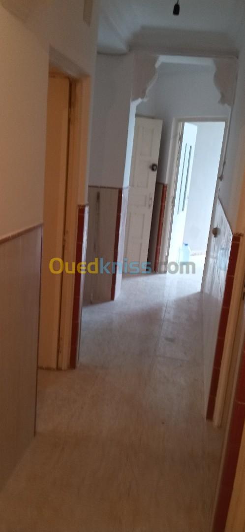 Vente Appartement F4 Béjaïa Akbou