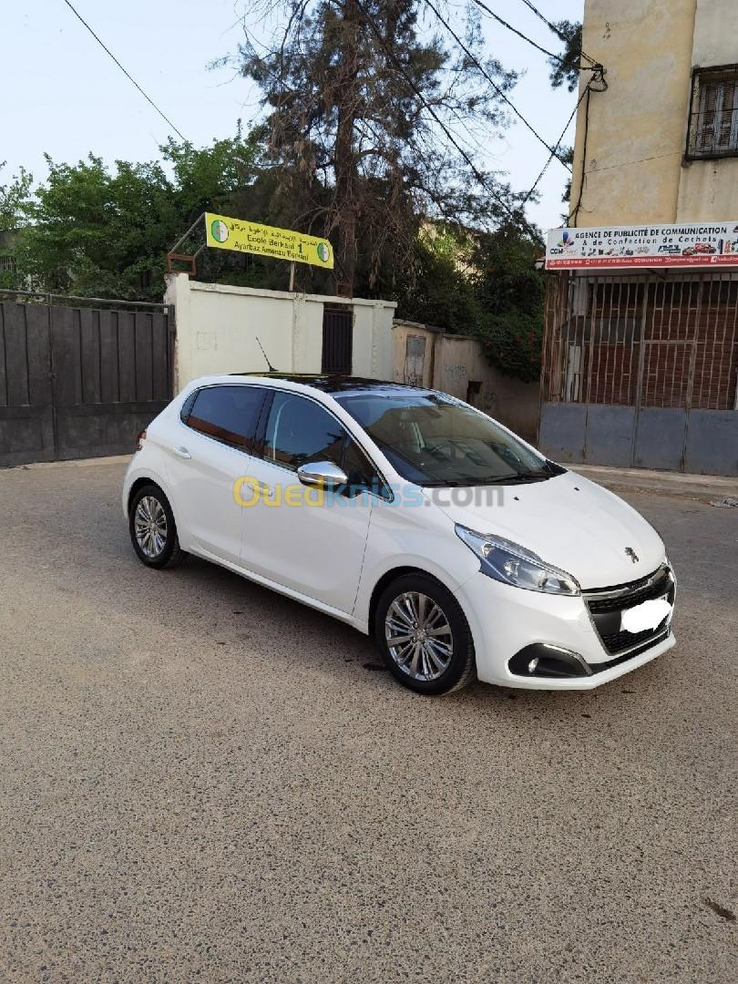 Peugeot 208 2019 Allure Facelift