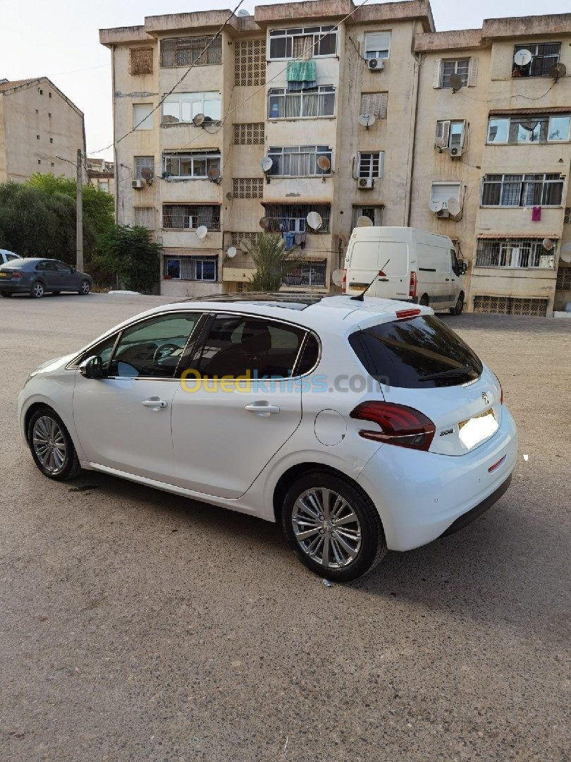 Peugeot 208 2019 Allure Facelift