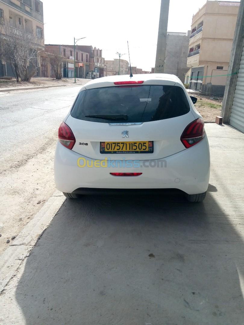 Peugeot 208 2015 208