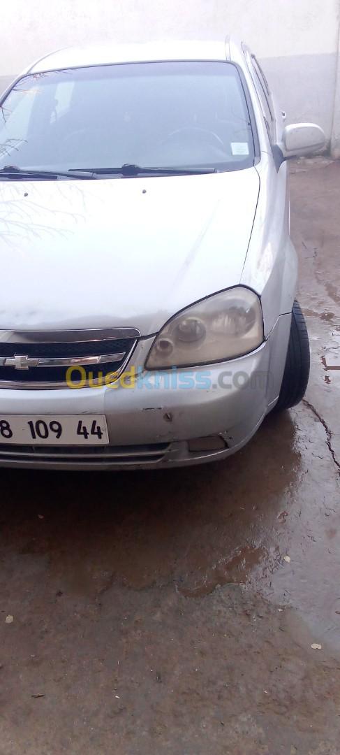 Chevrolet Optra 4 portes 2009 