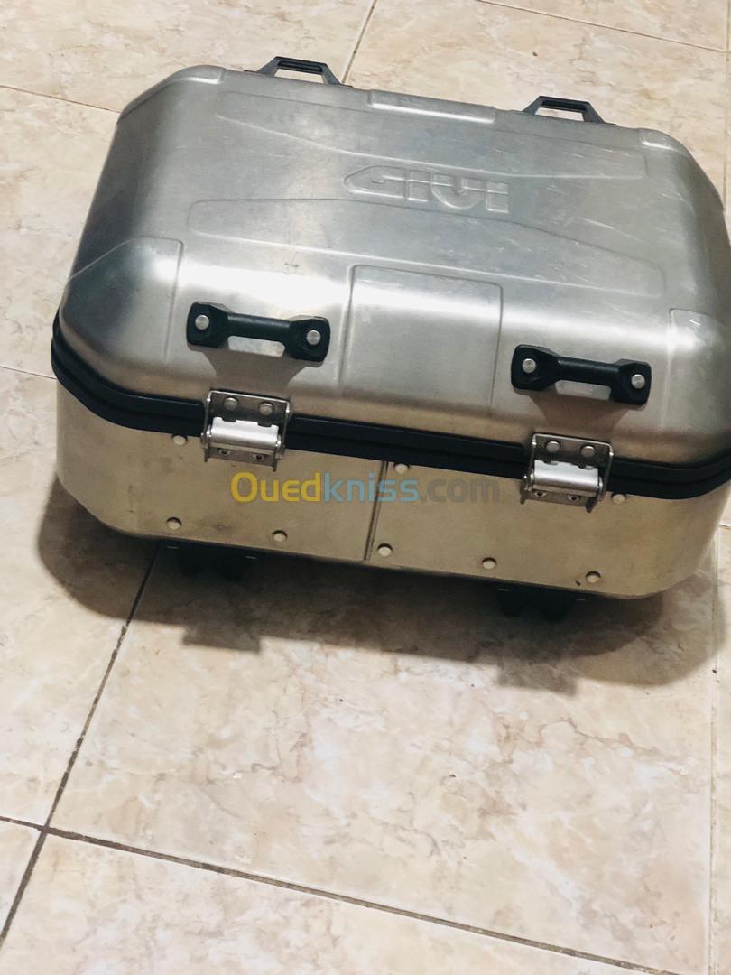 GIVI DLM30 30L 10 KG كيس دراجة اصلي