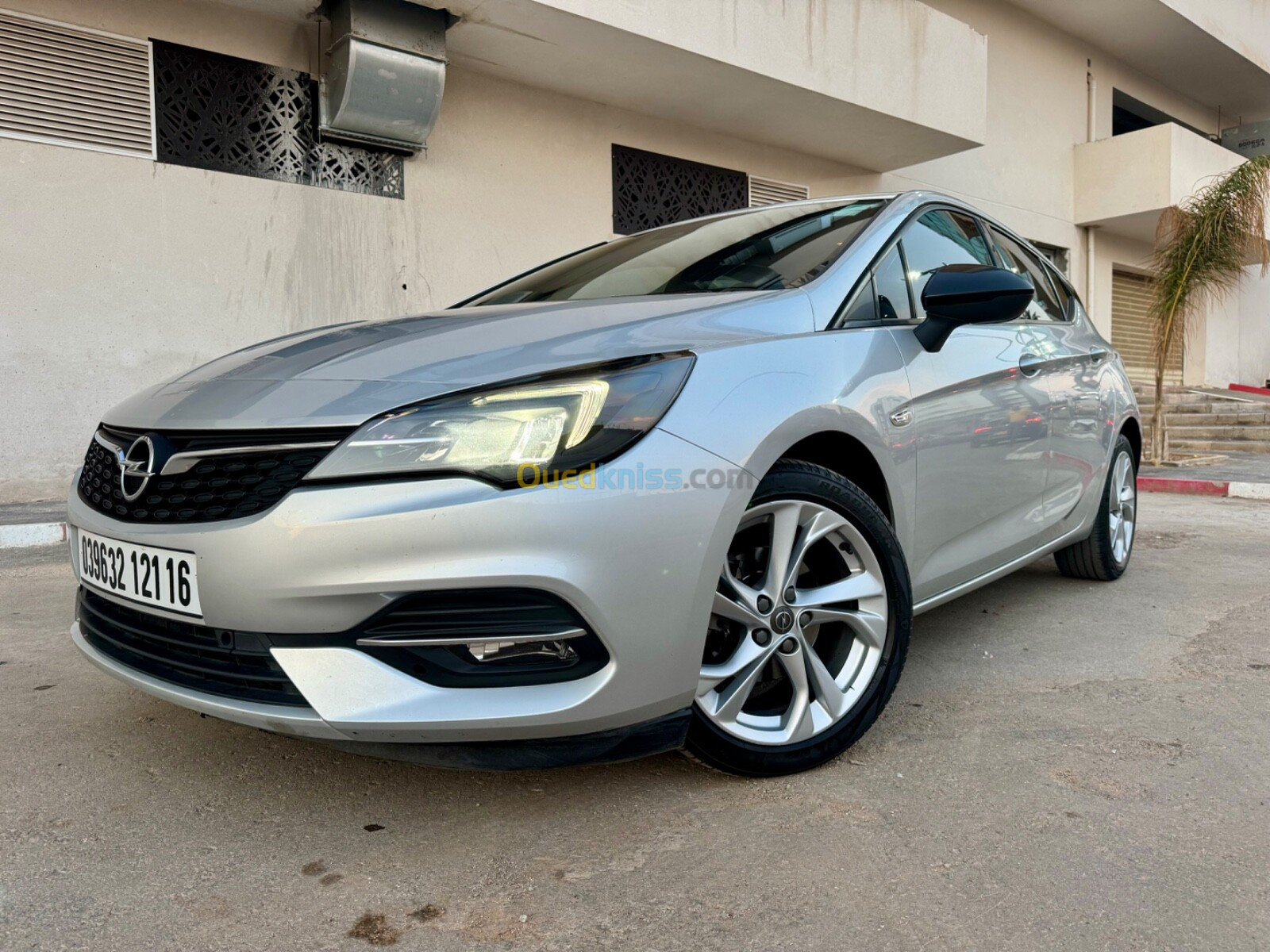 Opel Astra 2021 