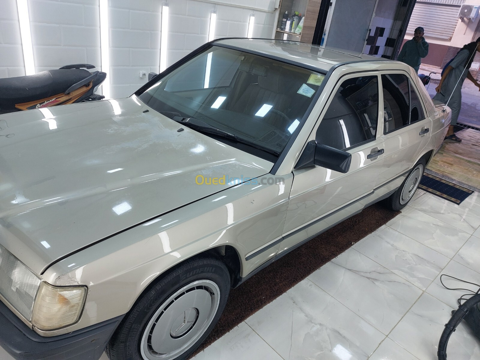 Mercedes Classe C 1987 Clacique