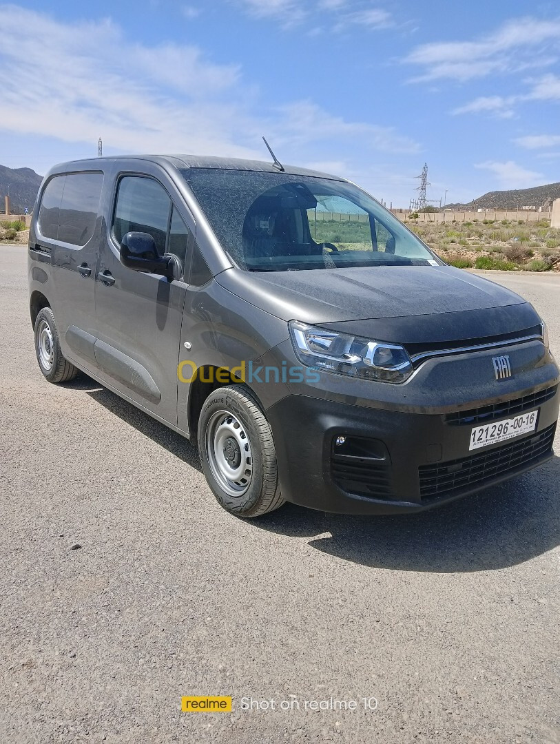 Fiat Doblo 2024 Professionnels