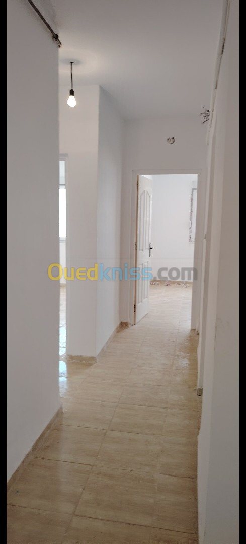 Location Appartement F4 Tipaza Tipaza