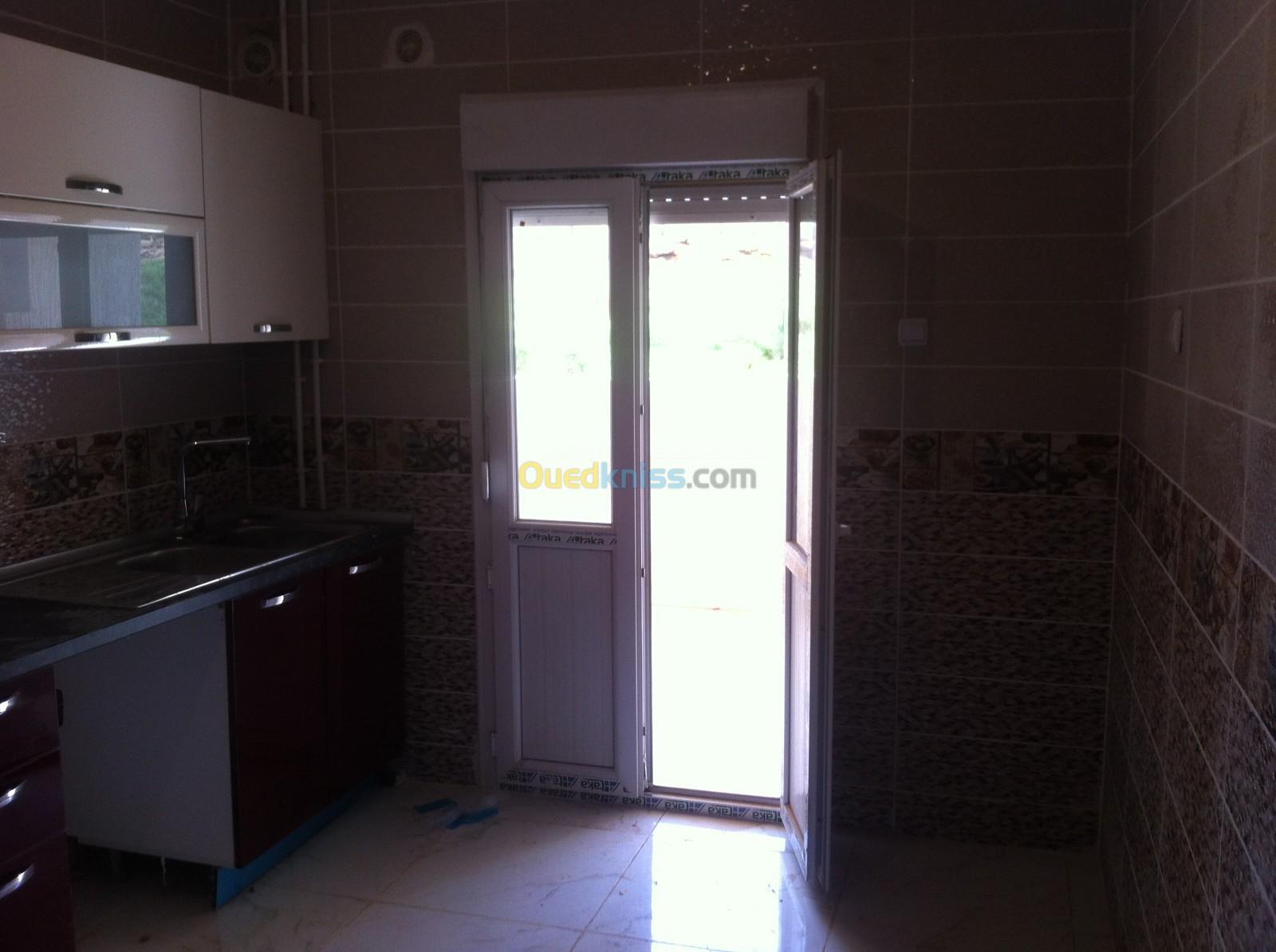 Location Appartement F3 Alger Zeralda