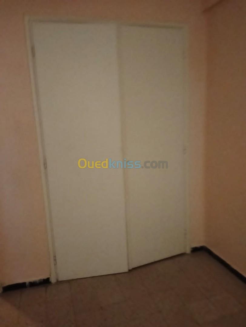 Vente Appartement F5 Oran Bethioua