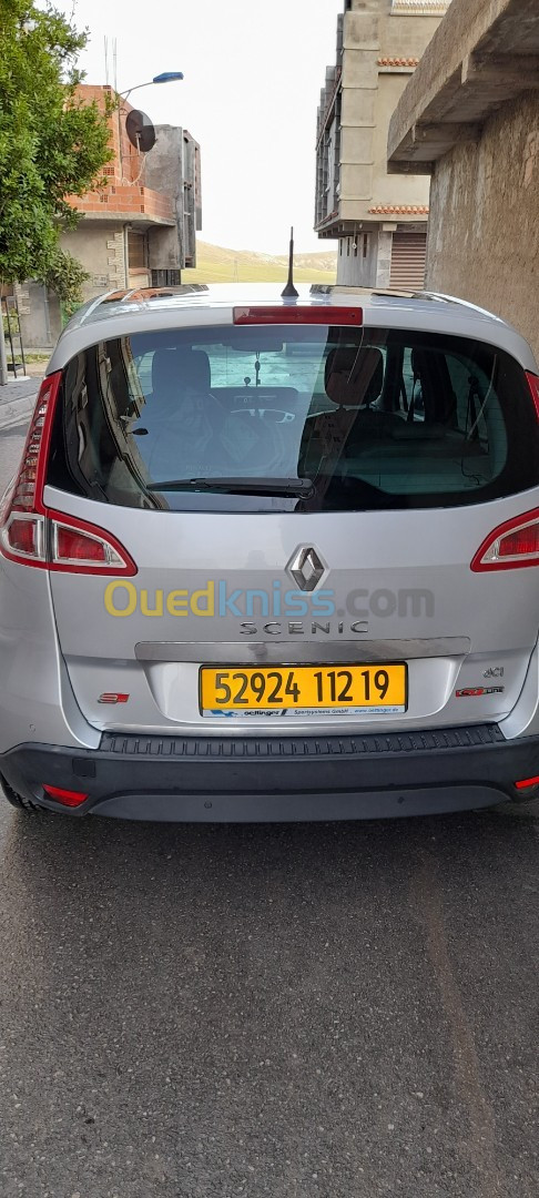 Renault Scenic 2012 