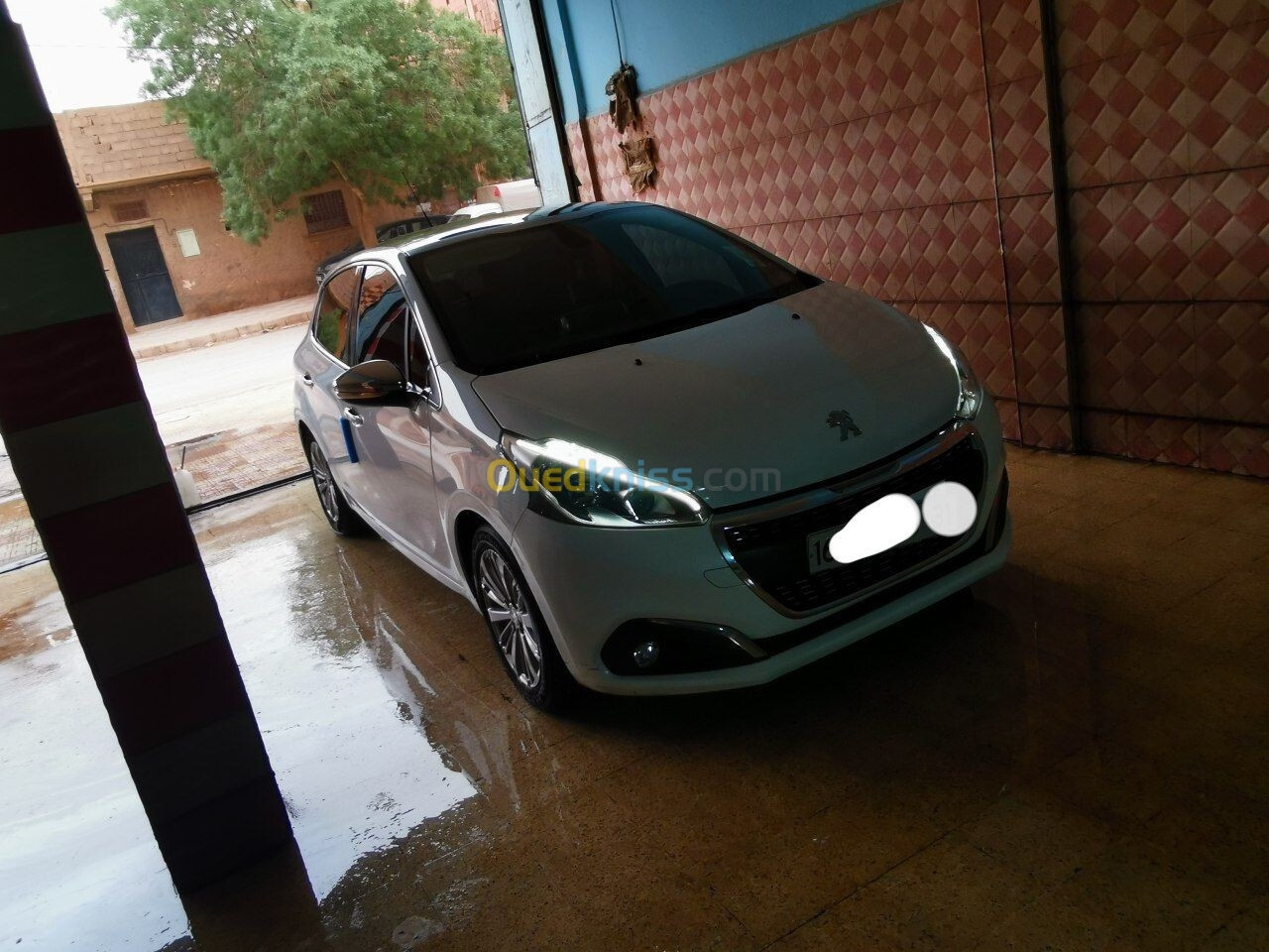 Peugeot 208 2018 Allure Facelift