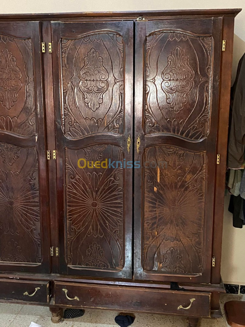 Armoire 4 portes