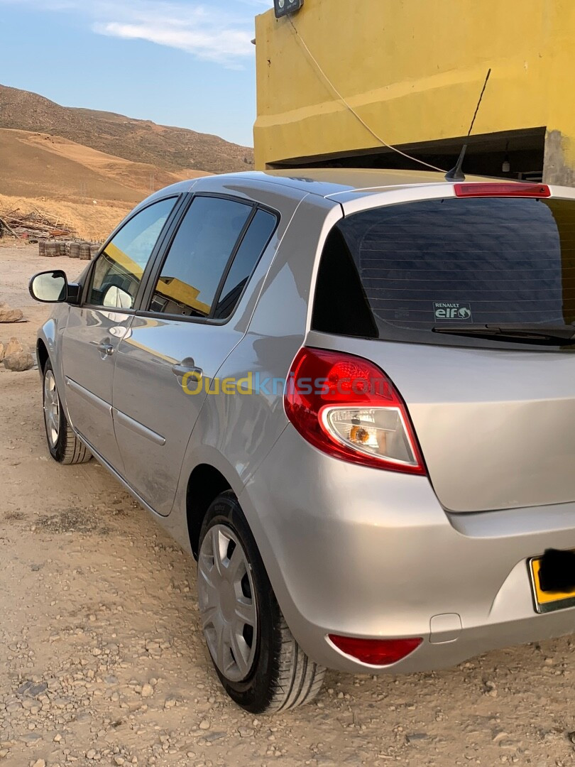 Renault Clio 3 2011 Fracha