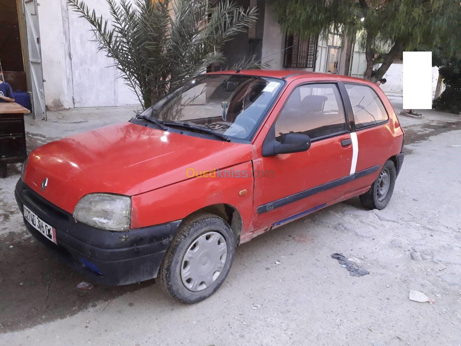 Renault Clio 1 1996 Clio Japonaise 1996 Oum El Bouaghi