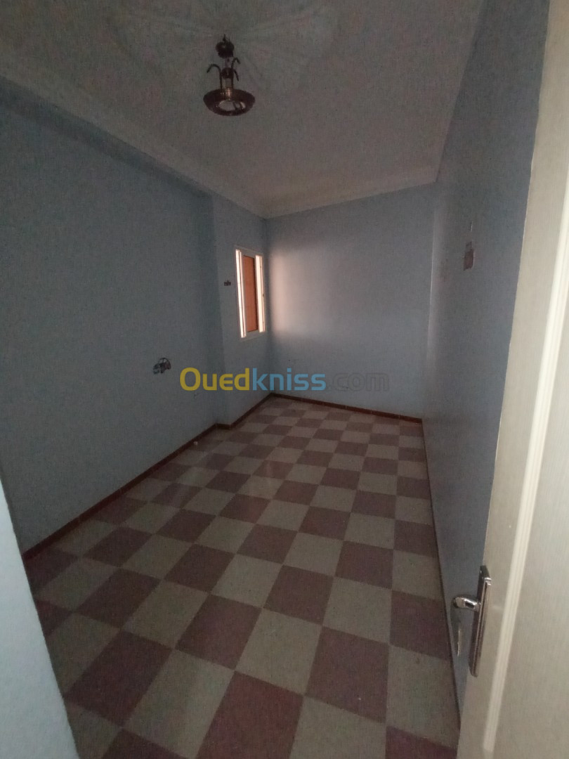 Location Niveau De Villa F3 Alger Draria