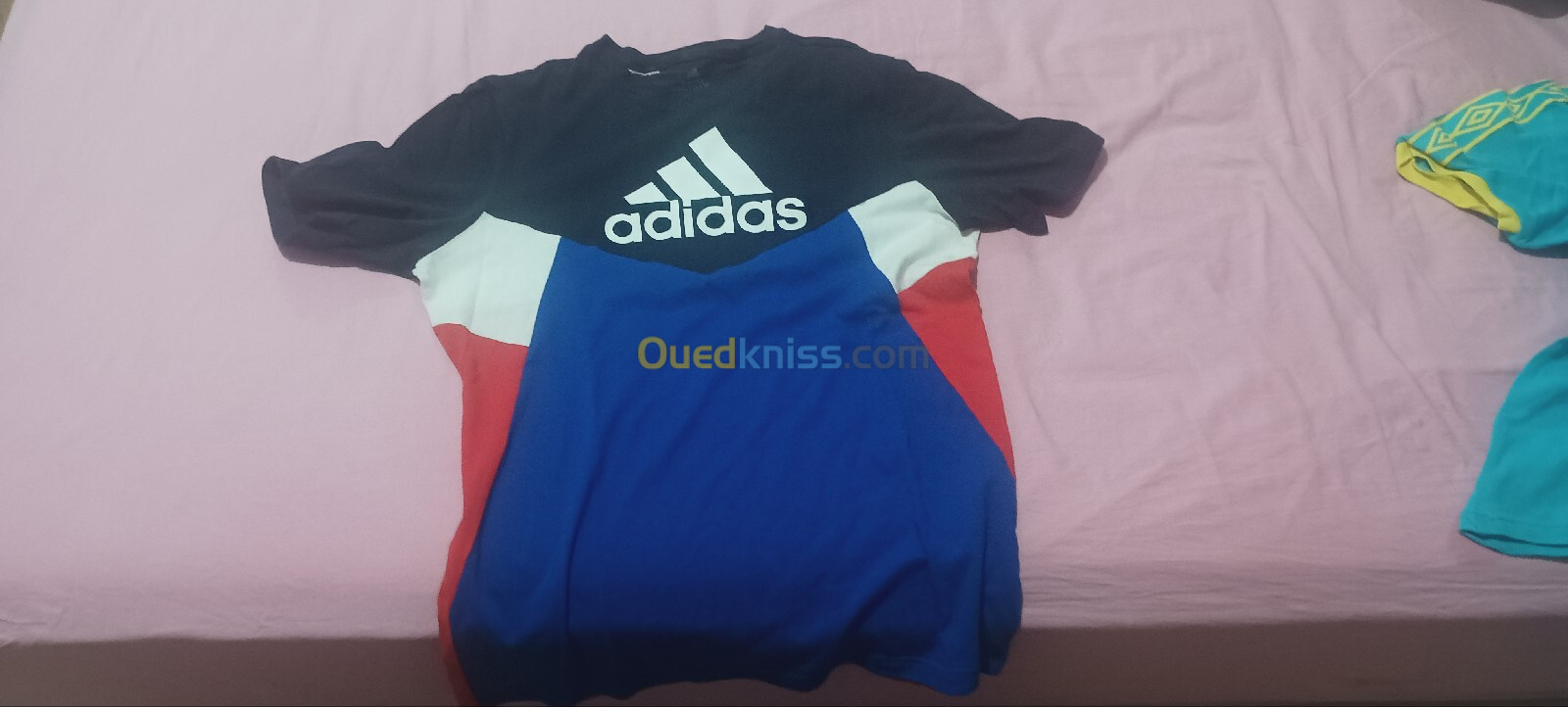 T-shirt adidas Original Français promo