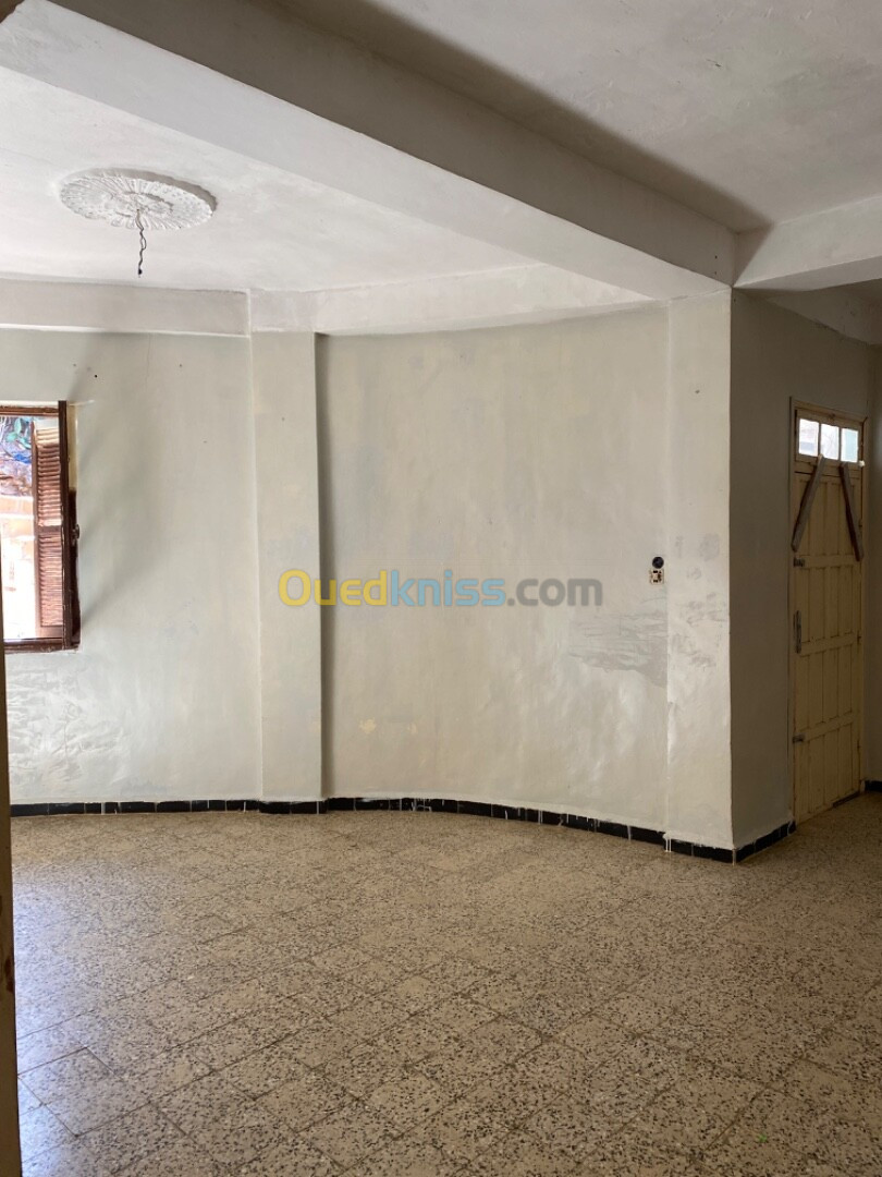 Location Appartement F3 Alger Douera