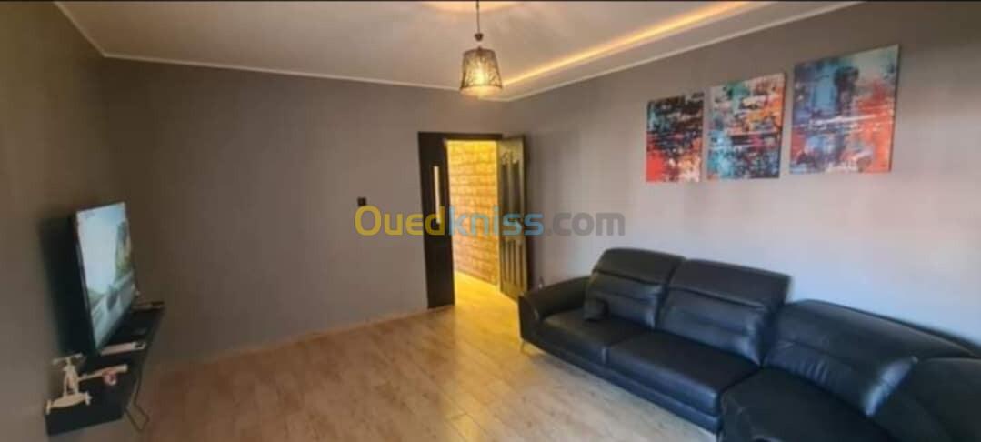 Location Appartement F3 Jijel Jijel