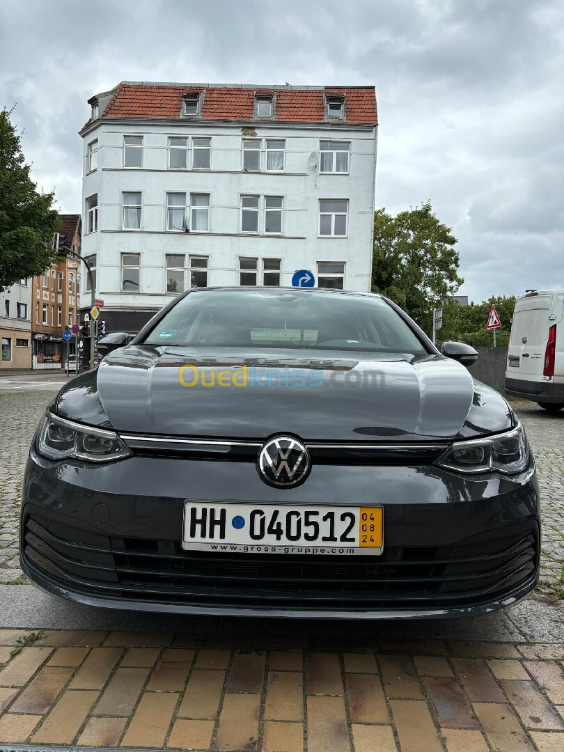 Volkswagen Golf 8 2023 Live plus