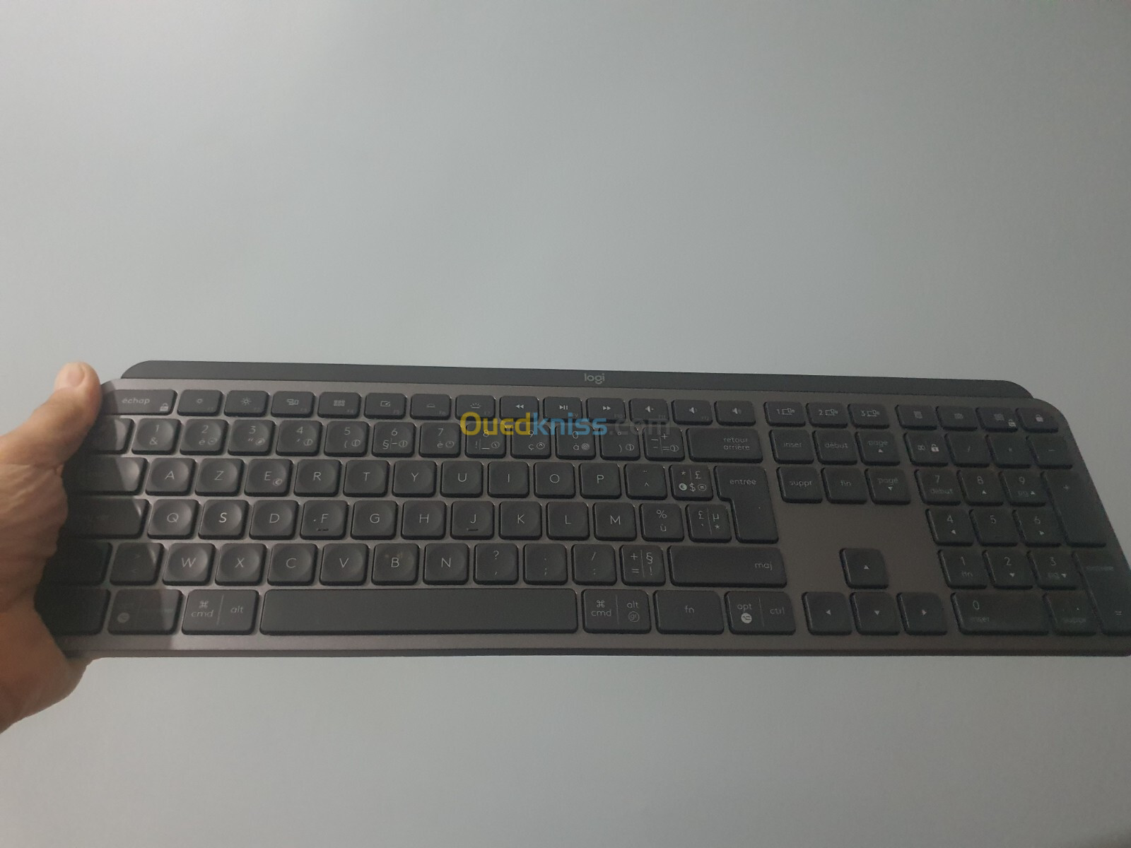 Logitech mx key + anyware 3 