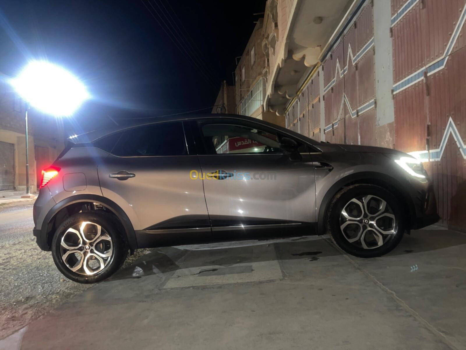 Renault Captur 2021 Intense