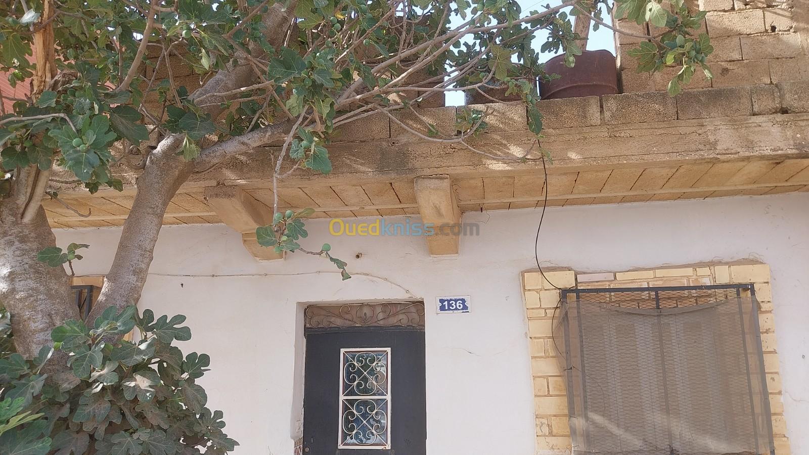 Vente Niveau De Villa F5 Relizane Sidi mhamed ben ali