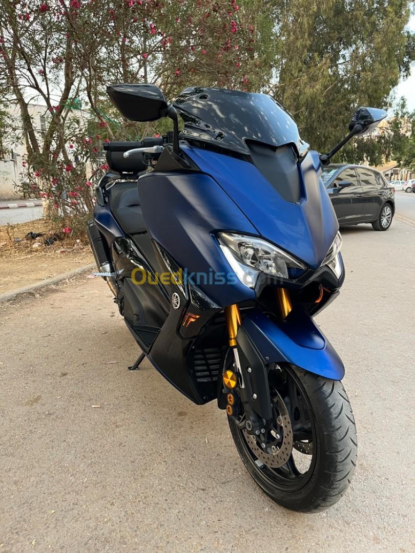 Tmax DX Yamaha 2018