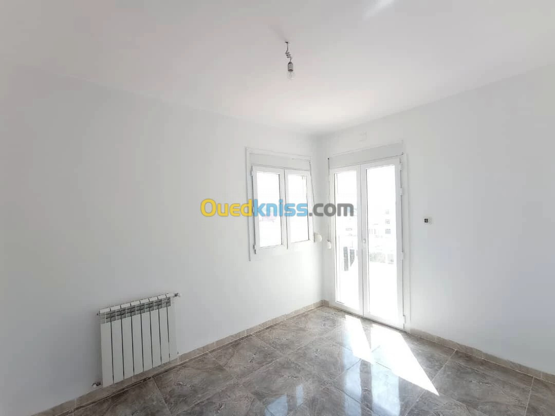 Location Appartement F5 Alger Bordj el bahri