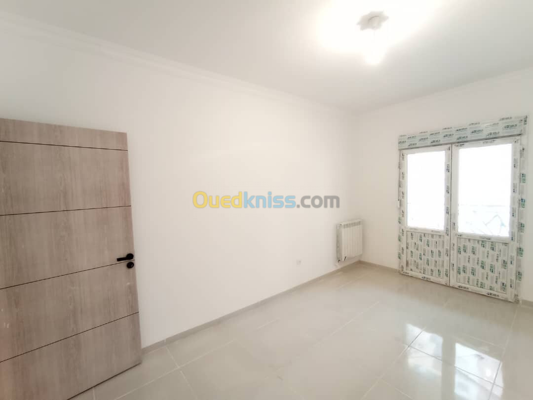 Location Appartement F5 Alger Kouba