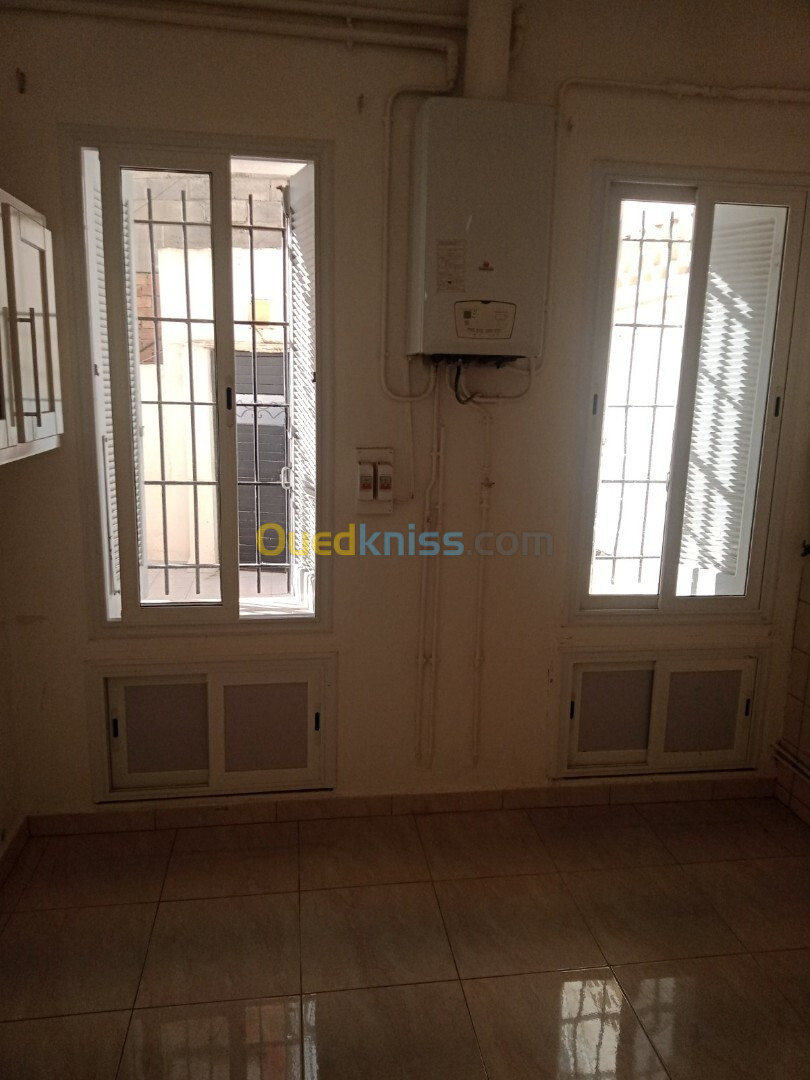 Vente Appartement F4 Alger Hydra