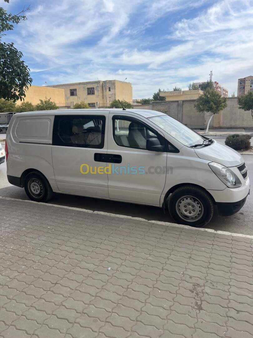 Hyundai H1 2013 Vitré 6 places