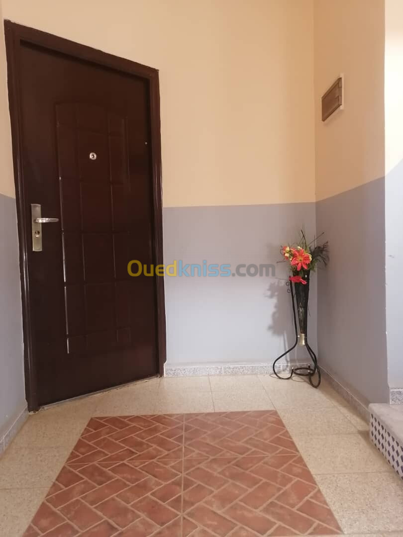 Location Niveau De Villa F4 Alger Ain taya