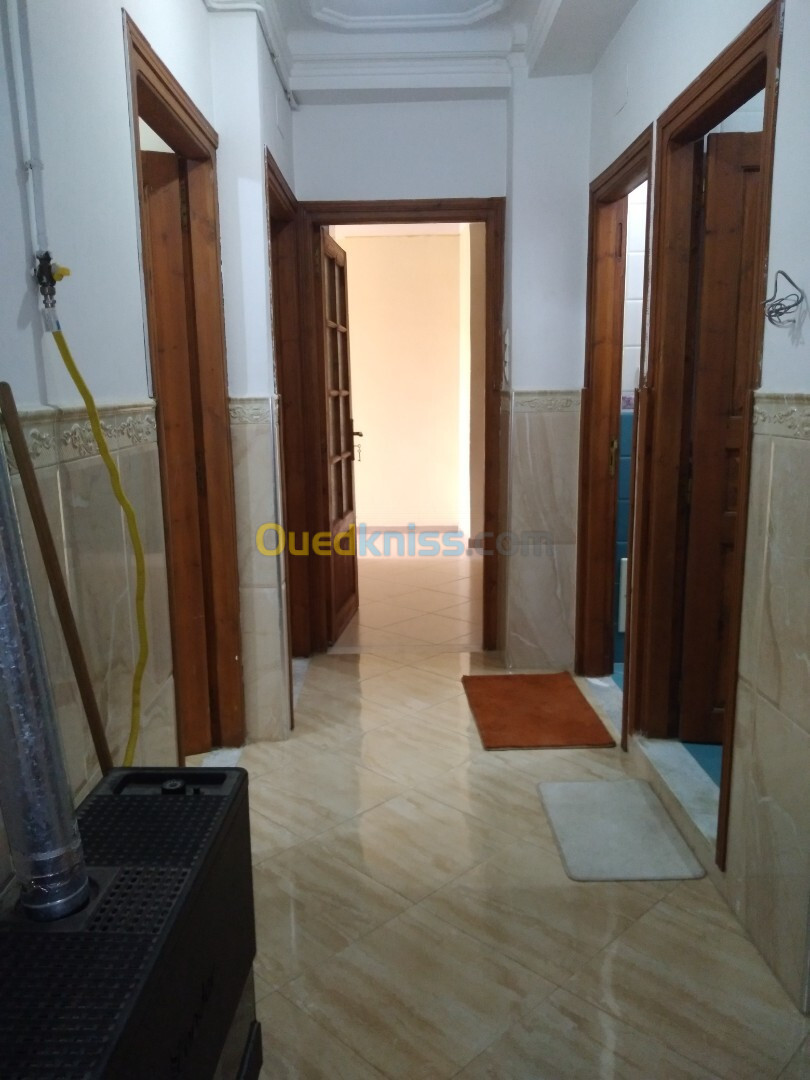 Location Appartement F3 Alger Hraoua