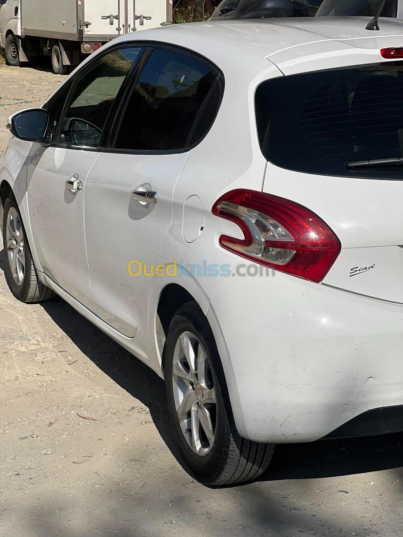 Peugeot 208 2012 Active