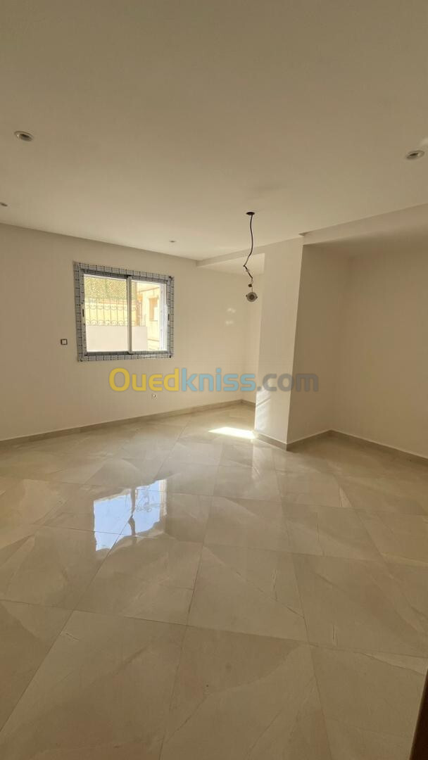 Vente Appartement F5 Alger El achour