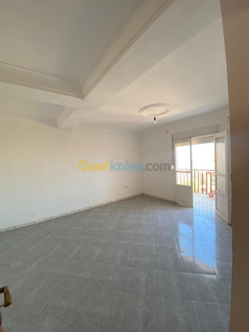 Vente Appartement F7 Tipaza Bou ismail