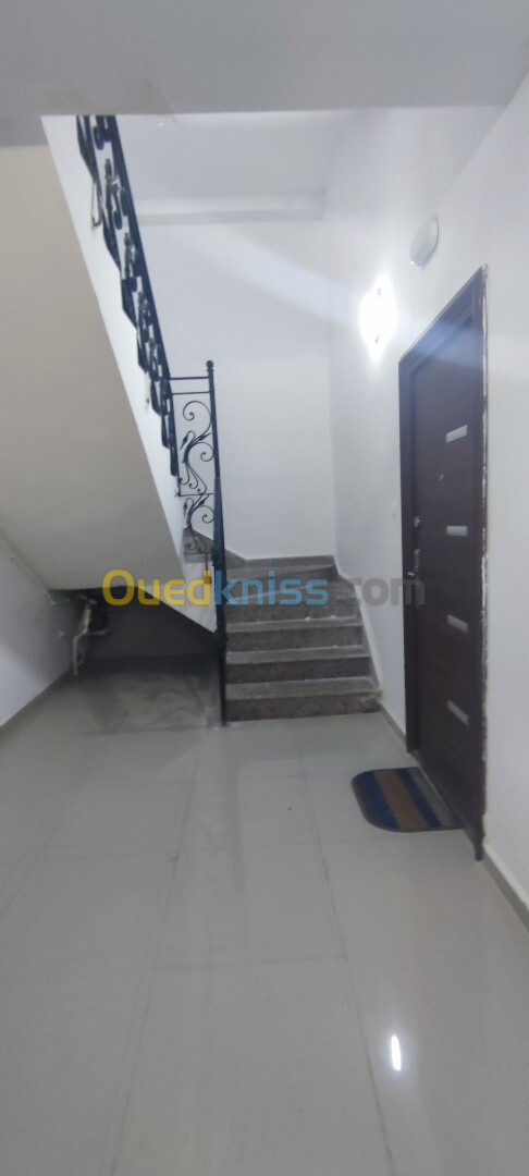 Vente Appartement F4 Alger Zeralda