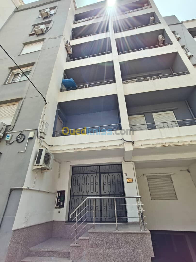 Vente Appartement F4 Alger Dely brahim