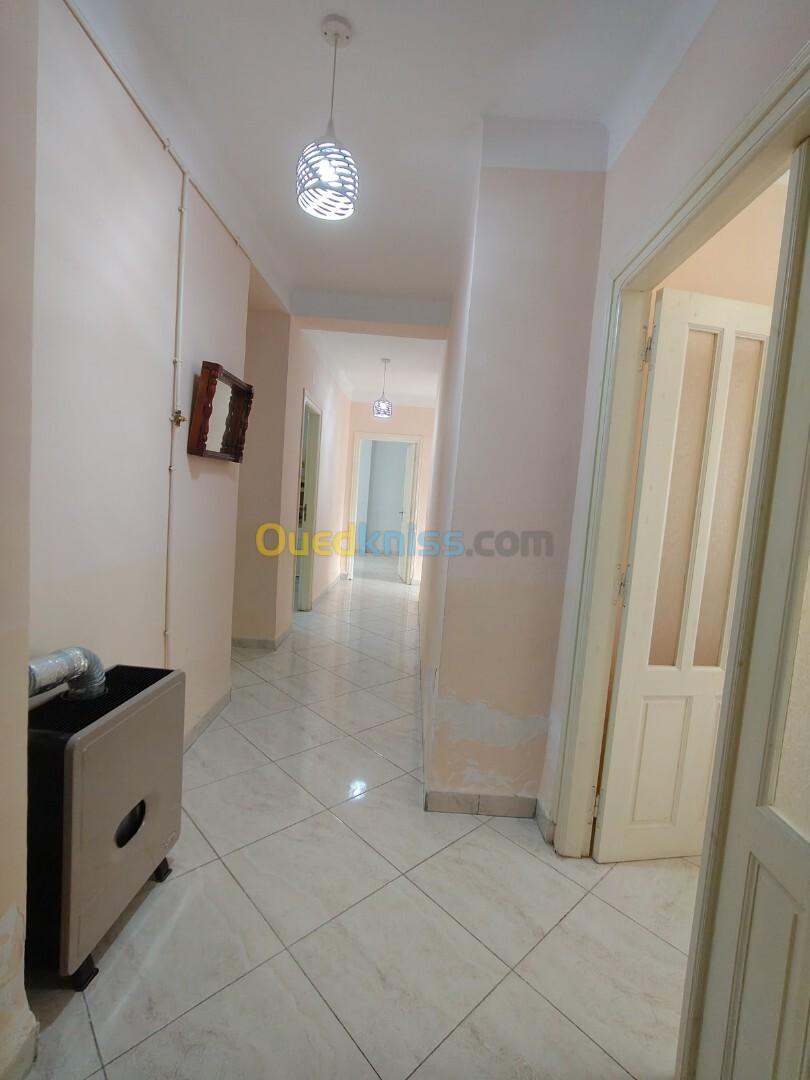 Location Appartement F4 Béjaïa Bejaia