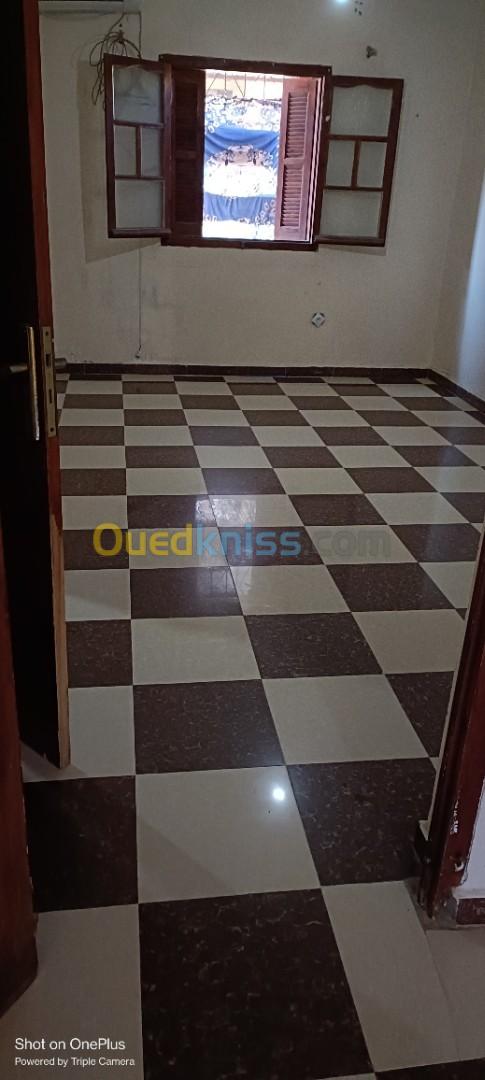 Vente Appartement F3 Skikda Salah bouchaour