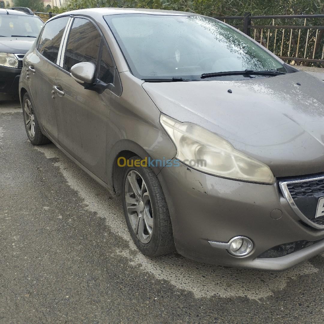 Peugeot 208 2012 Active