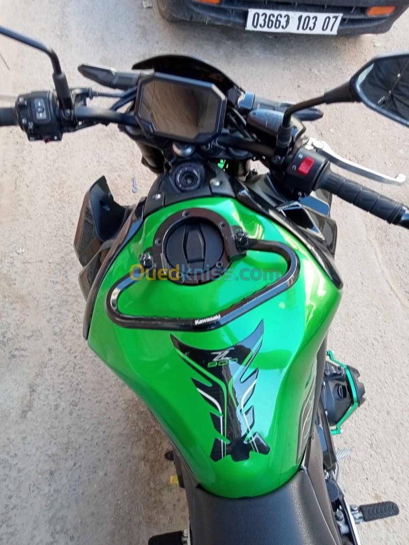 Z900 فيها شوية بنتورة في الريزرفوار نتاع خبش mouteur 95ch Z900 kawazaki 2020