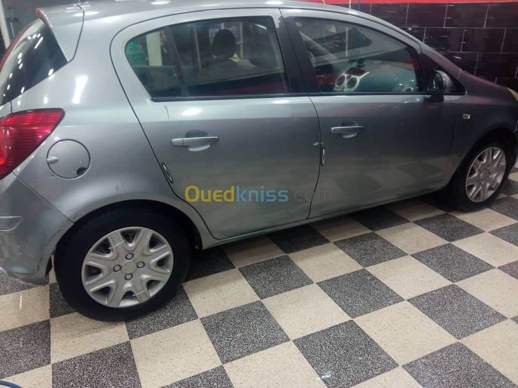 Opel Corsa 2011 Corsa