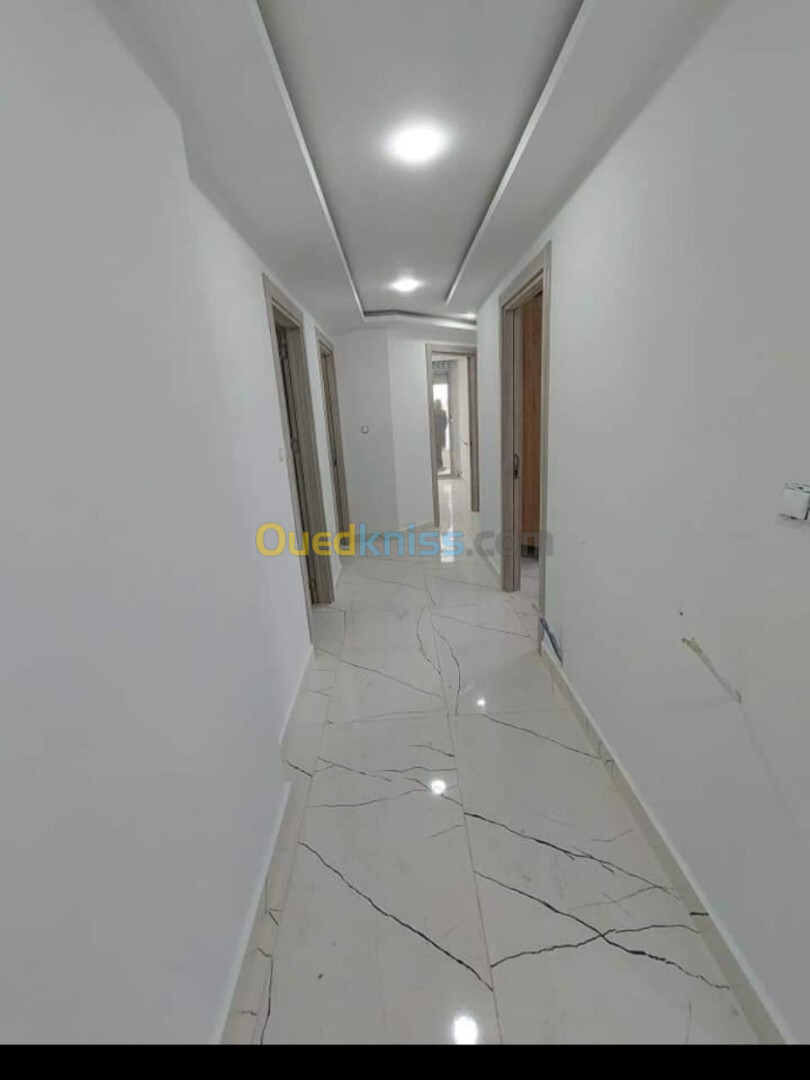 Vente Appartement F3 Alger Bordj el bahri