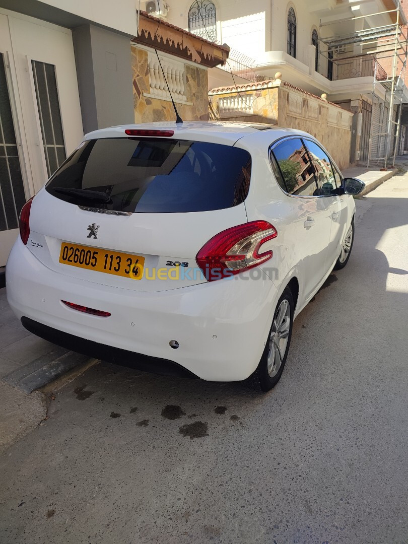 Peugeot 208 2013 Allure